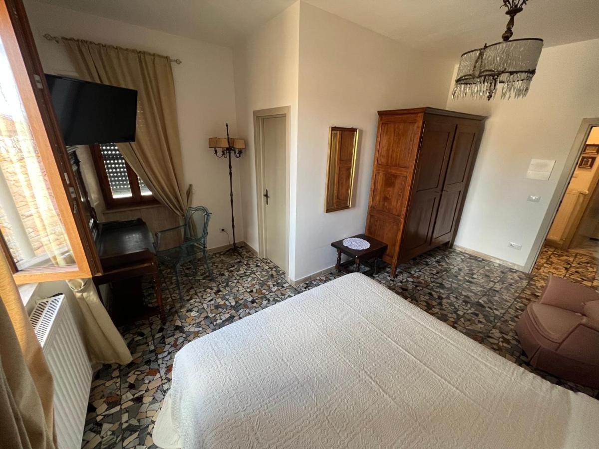 Le Camere Dei Magi Saturnia Bagian luar foto