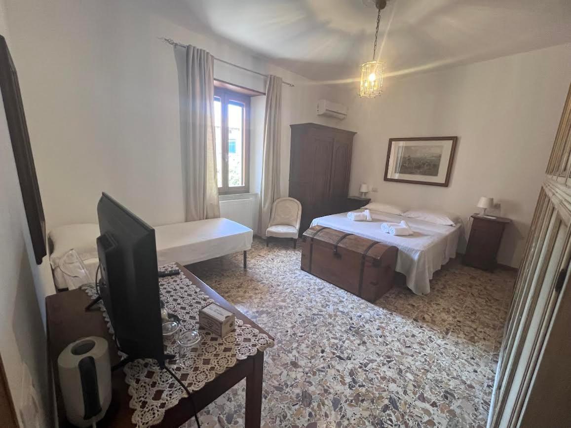 Le Camere Dei Magi Saturnia Bagian luar foto